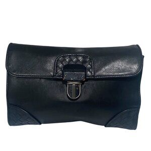 Bottega Veneta Intrecciato Leather Pouchette Clutch in Black